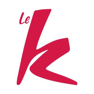 Le Kabaret Champagne Music Hall